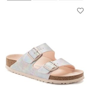 Birkenstock woman’s 40 iridescent rose